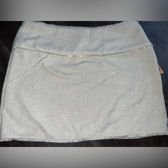 NWT Future Collection Jenny K Lopez Boucle Skirt - Picture 2 of 2